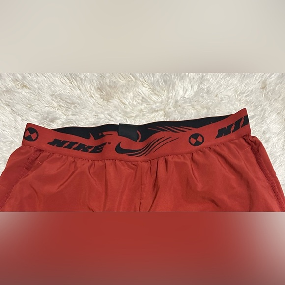 Nike Sport Clash 3/4 Pants Size Large EUC - Picture 5 of 12